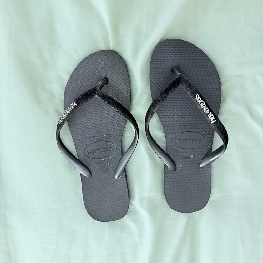 Havaianas Black Flip Flops